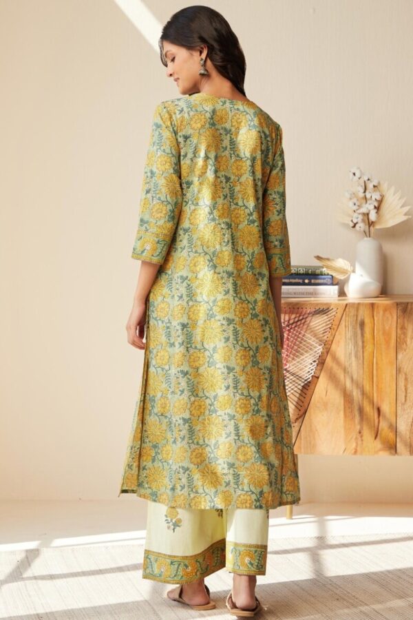MUSTARD FLORAL PRINT STRAIGHT KURTI - Image 3