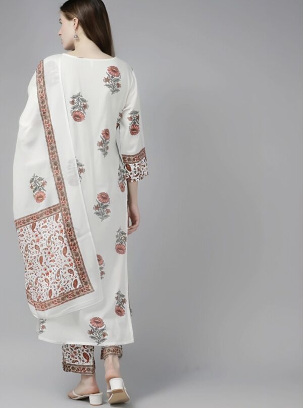 White Printed Kurti Set with Dupatta – 3 Piece Elegant Ensemble - Image 4